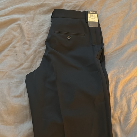 Kenneth Cole Reaction flat front trouser 34x 32 BLACK - Picture 4 of 6